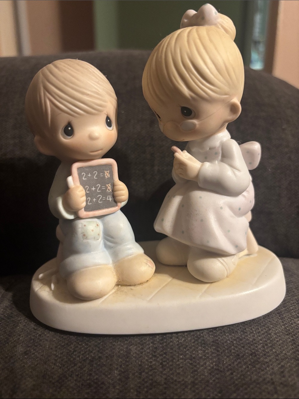 Vintage 1982 Jonathan&David Figurine “Love is Patient” 5.5”